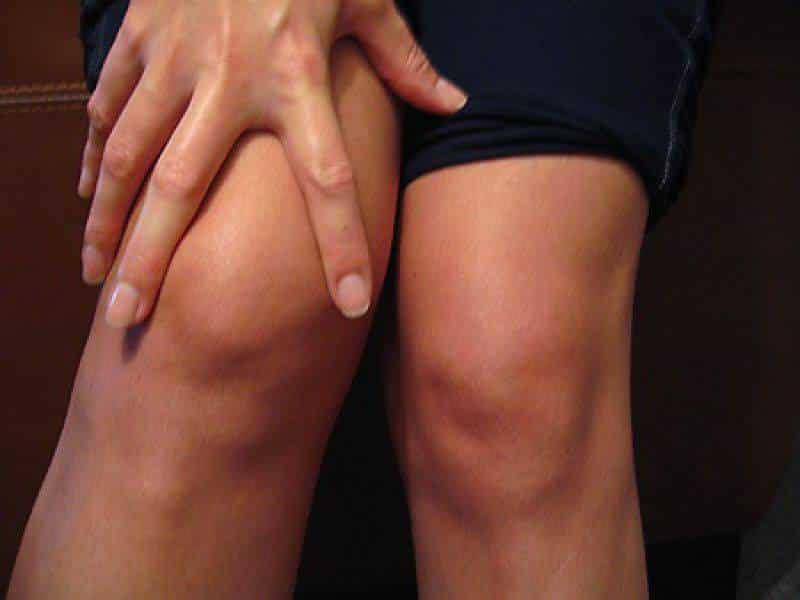 Bursite du genou : symptômes et traitement