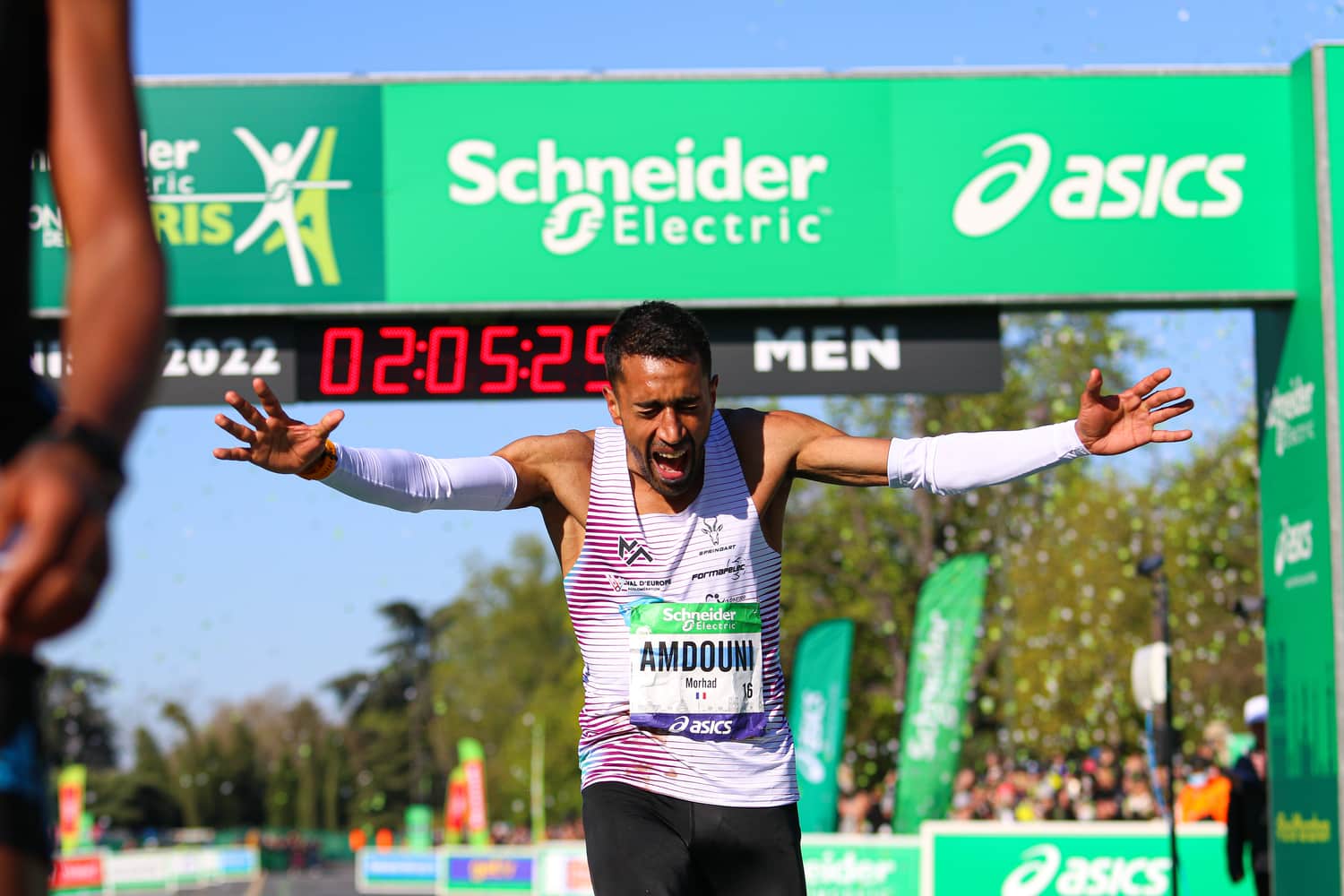 Morhad Amdouni bat le record de France de marathon